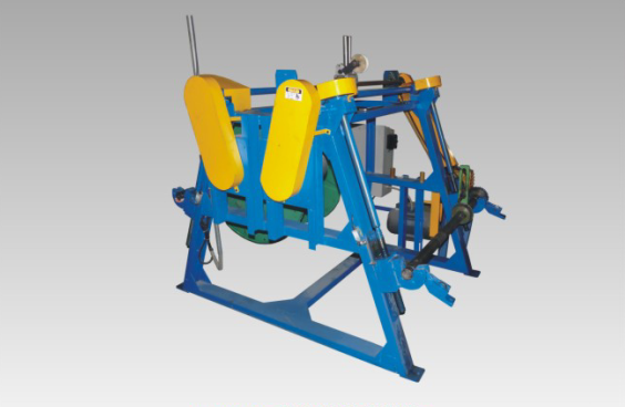 Retracting machine